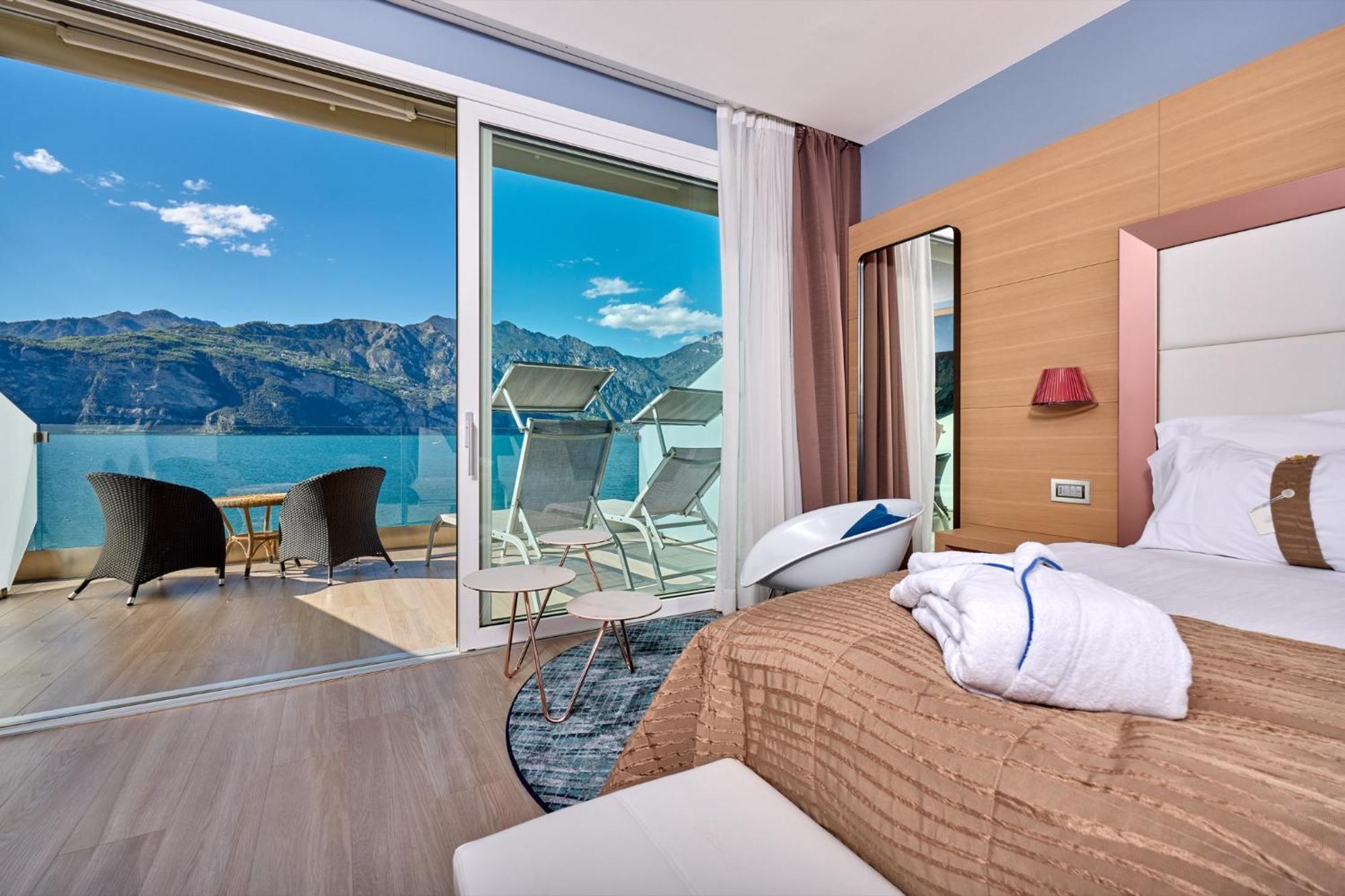 Hotel Castello Lake Front Malcesine Eksteriør bilde