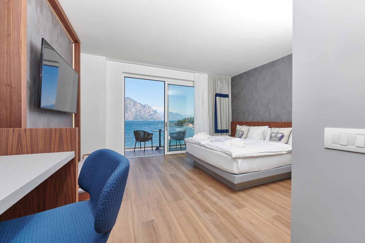 Hotel Castello Lake Front Malcesine Eksteriør bilde